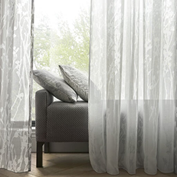 Dieninės užuolaidos